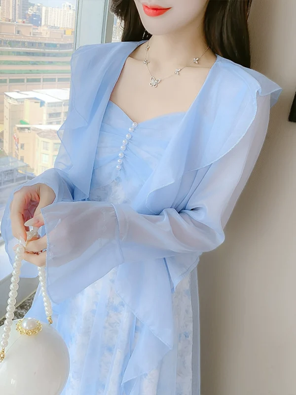 蓝色百褶雪纺吊带无袖连衣裙女夏季法式高级感外搭时尚气质防晒衣