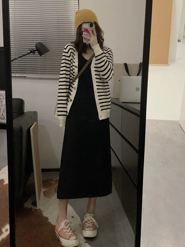 viiwen free U领背心裙 可搭任何外套的背心中长款黑色显瘦连衣裙 - 图片 4