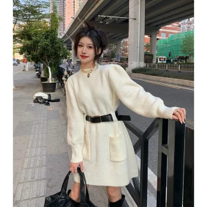 kumikumi设计感收腰显瘦A字针织连衣裙女秋冬气质打底裙毛衣裙子