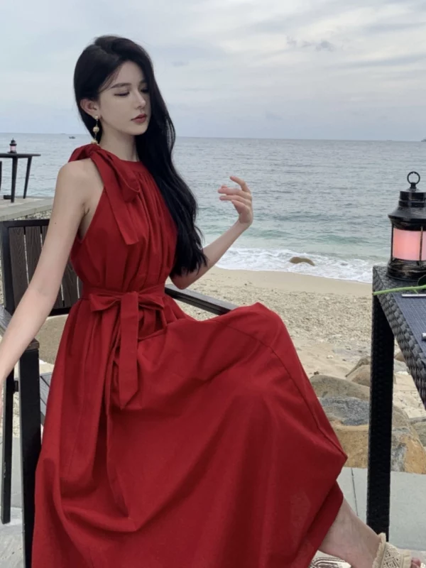 法式度假风无袖挂脖红色连衣裙女夏季云南三亚海边度假氛围感长裙 - 图片 4