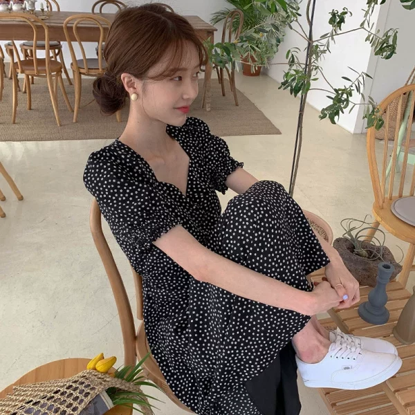 韩国chic复古温柔小雏菊方领露锁骨系带收腰泡泡袖连衣裙长裙女 - 图片 2
