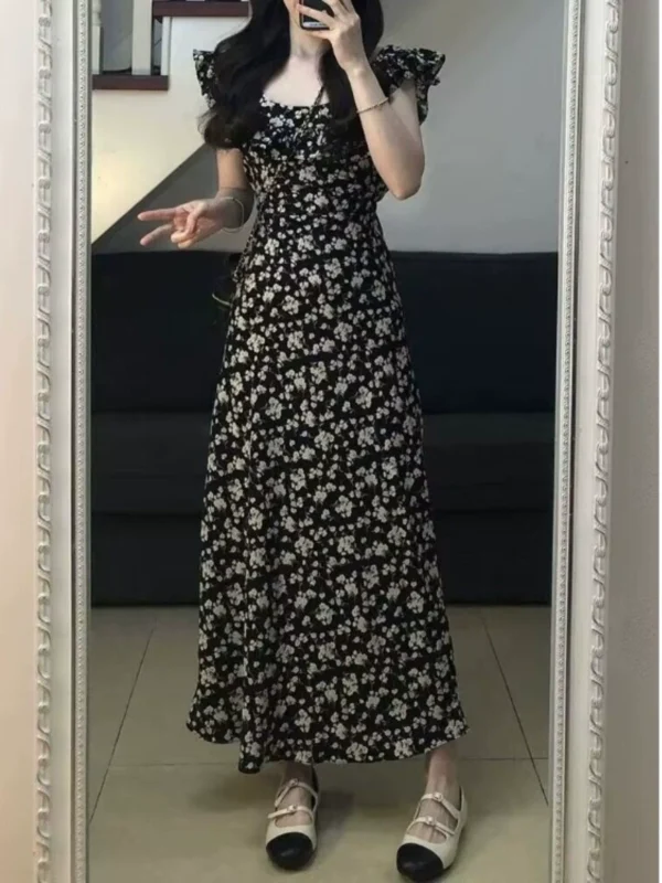 法式方领小飞袖连衣裙女夏气质碎花裙子高级感温柔风甜美收腰长裙 - 图片 3