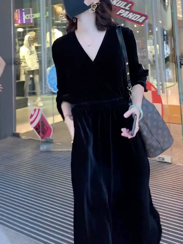 高端定制气质金丝绒连衣裙春秋款欧货长袖收腰显瘦内搭打底长裙子 - 图片 4