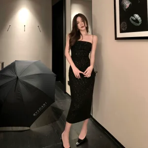 Middletone | 女明星！绝美亮片混织羊毛花呢连衣裙抹胸裙礼服裙