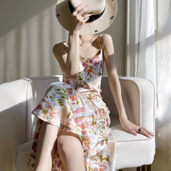 法式高端三醋酸真丝缎面吊带连衣裙女碎花夏季显瘦V领印花a字长裙 - 图片 3