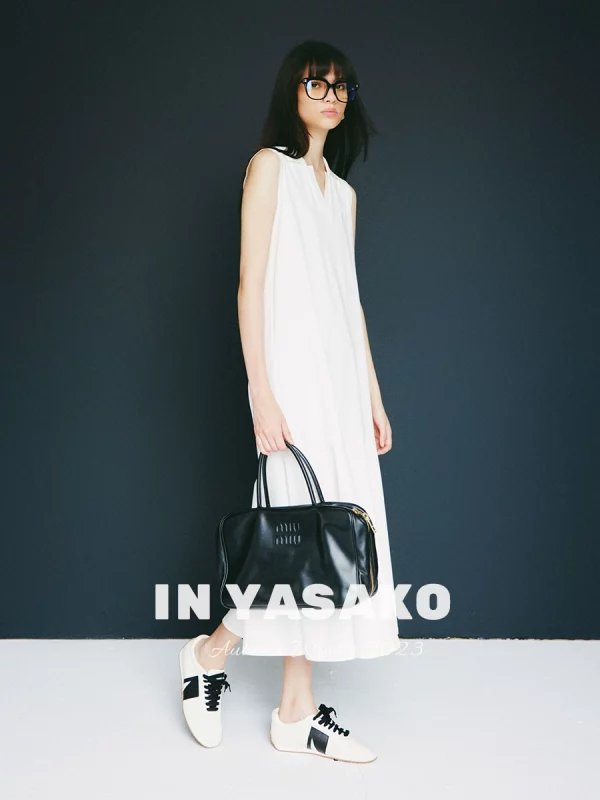 YASAKO/看了又看 摩登韵律 鱼尾下摆立体polo领佰搭无袖连衣裙