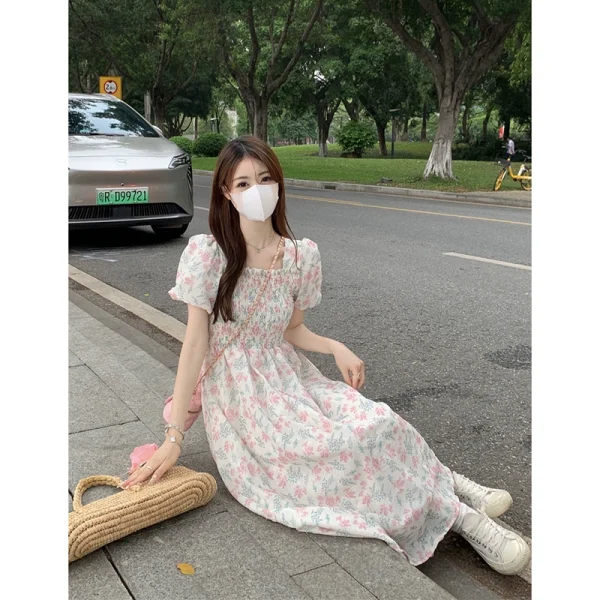 碎花方领连衣裙女夏季2023新款甜美收腰显瘦中长款超仙初恋系裙子 - 图片 5