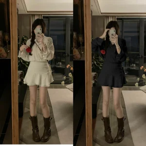 大码赫本风假两件连衣裙女秋季收腰显瘦衬衫裙胖mm辣妹包臀短裙子