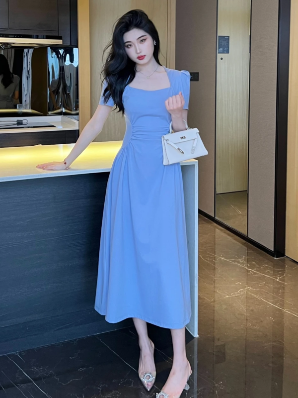 法式蓝色方领镂空泡泡袖连衣裙女2024夏气质显瘦修身辣妹A字短裙 - 图片 4