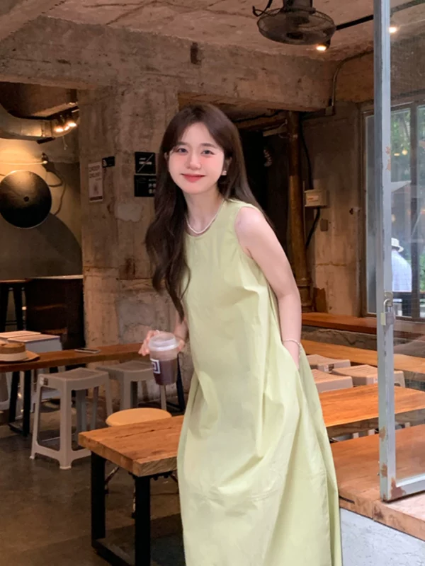chic小清新绿色无袖连衣裙夏季2023新款外穿慵懒显瘦背心中长裙女 - 图片 3