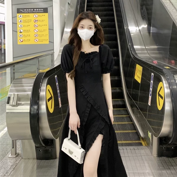 法式系带不规则方领连衣裙秋季2023新款收腰修身开叉A字长裙女装