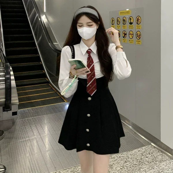 大码微胖法式假两件学院风连衣裙女秋季新款胖mm收腰显瘦遮肚裙子
