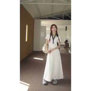 红人馆白色连衣裙女夏季2024新款法式长裙高级感小众显瘦初恋裙子