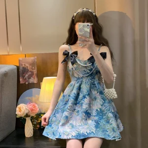 复古收腰显瘦重工珍珠蝴蝶印花吊带连衣裙夏季2022年新款女装裙子