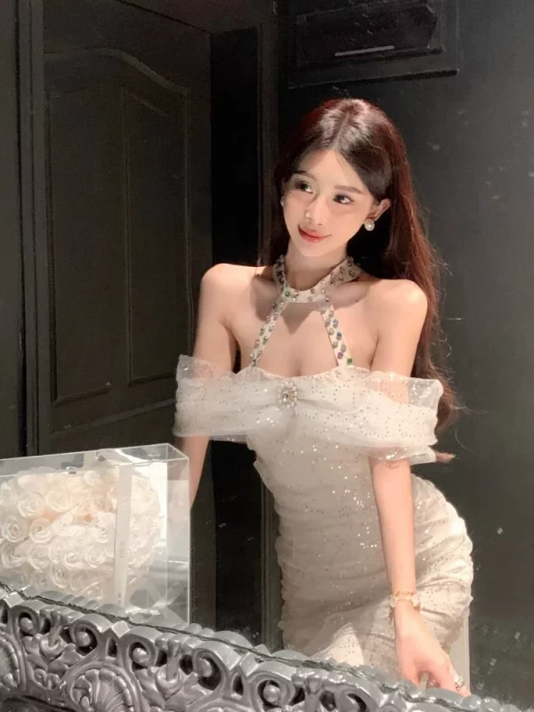 法式网纱重工party晚礼服女高级性感名媛气质亮片镶钻挂脖连衣裙