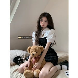 复古格子连衣裙女夏季学院风小个子背带裙收腰甜辣妹短裙别致裙子
