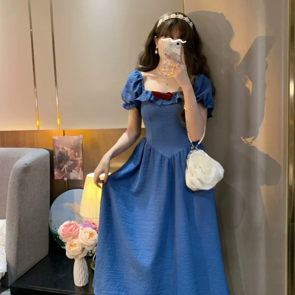 大码女装胖MM网红在逃公主裙女复古方领显瘦连衣裙长款收腰裙子夏