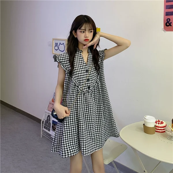 小个子背心娃娃裙女夏设计感小众法式V领木耳边宽松黑色连衣裙子 - 图片 2