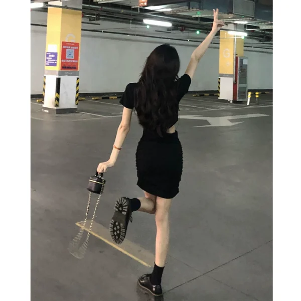 黑色镂空连衣裙女夏季性感纯欲风辣妹裙子小个子紧身收腰包臀短裙 - 图片 5