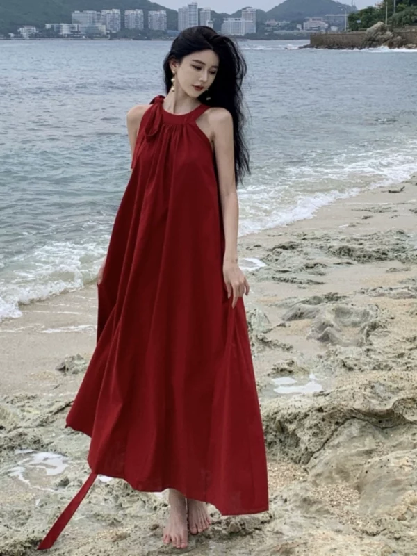 法式度假风无袖挂脖红色连衣裙女夏季云南三亚海边度假氛围感长裙 - 图片 5